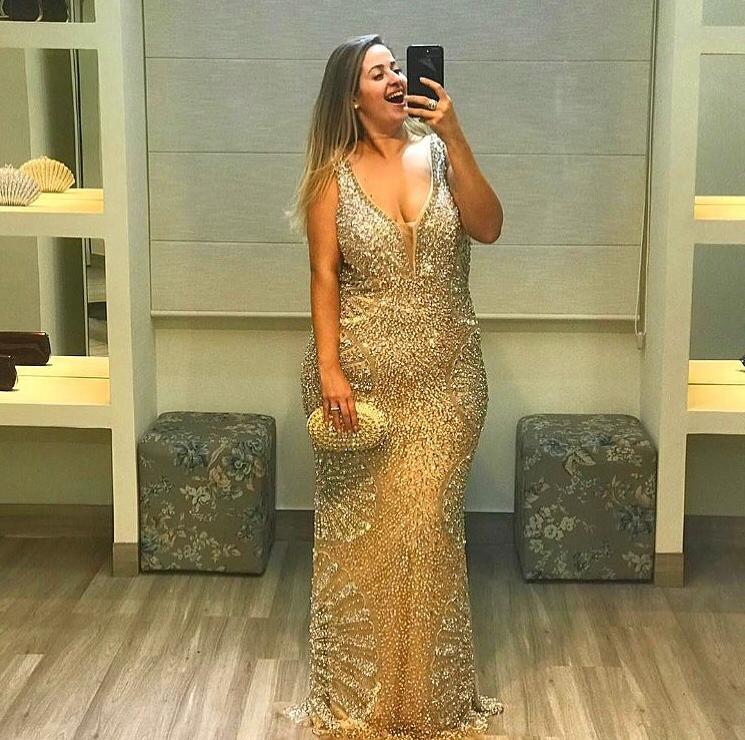 Foto de mulher com vestido